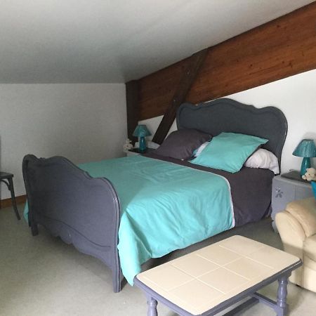 Le Loup Dans La Bergerie Bed & Breakfast Montmartin-sur-Mer Екстериор снимка