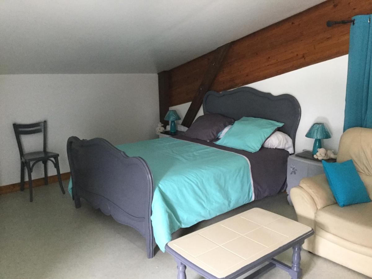 Le Loup Dans La Bergerie Bed & Breakfast Montmartin-sur-Mer Екстериор снимка