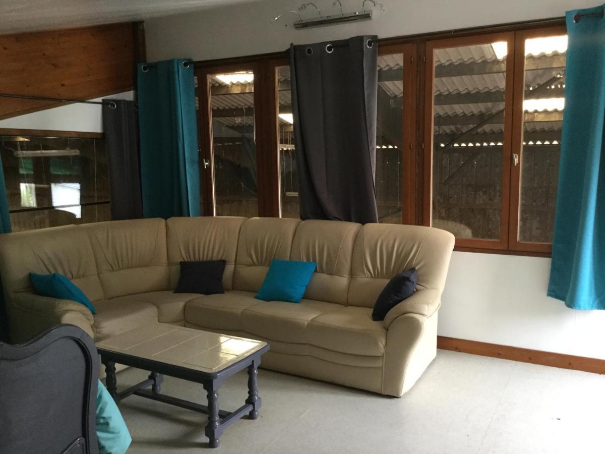 Le Loup Dans La Bergerie Bed & Breakfast Montmartin-sur-Mer Екстериор снимка